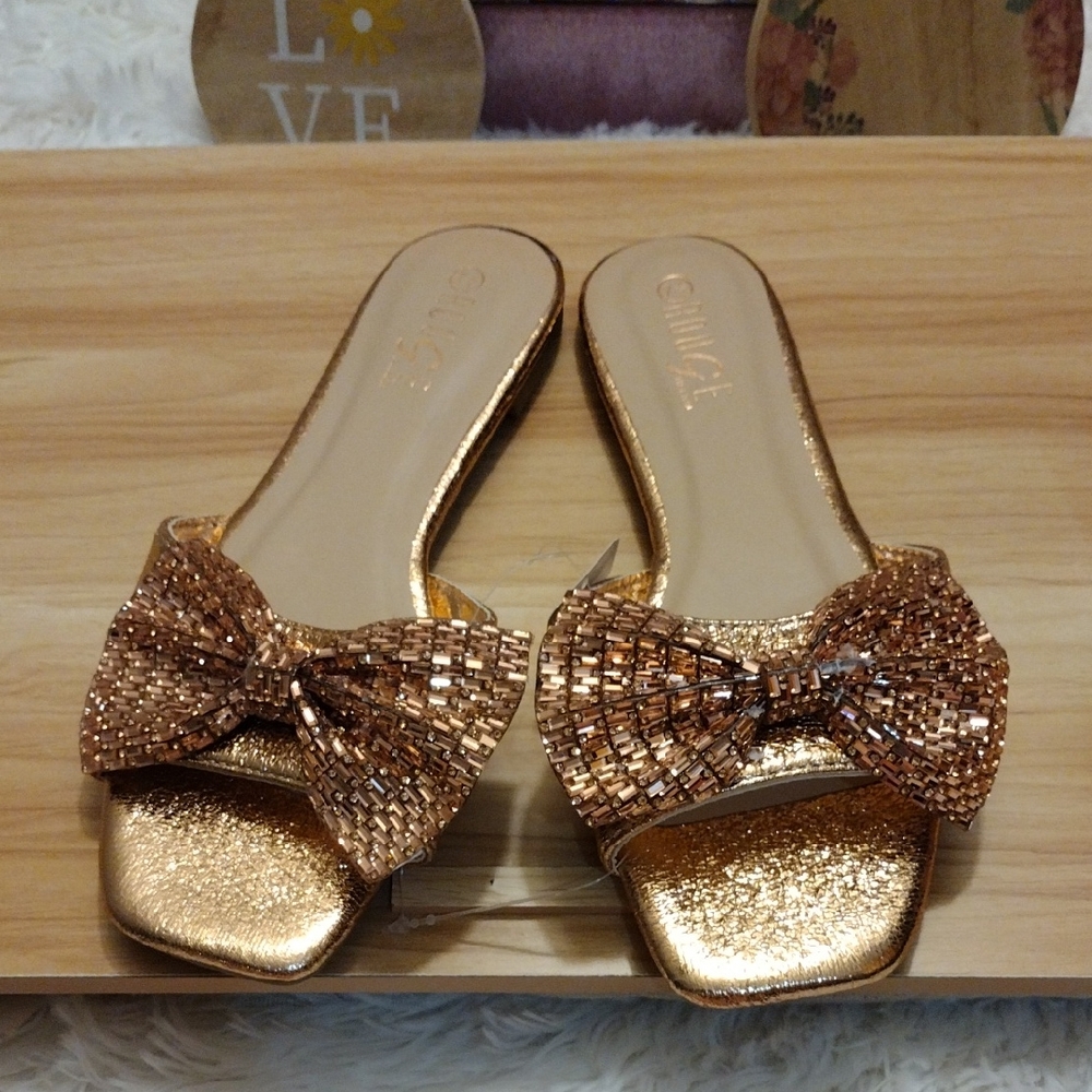 Rose Gold Beaded Bow Women's Sandals Size 7.5 🆕